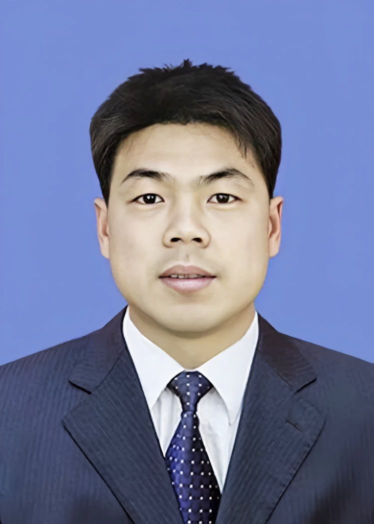 刘远鹏（常务理事）(图1)